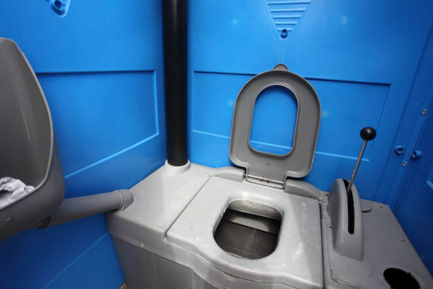 Best Luxury portable toilet rental  in Chalfant, CA